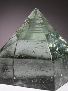 Pompeo Pianezzola Large Solid Glass Pyramid by Pompeo Pianezzola for Appiani - 4724330