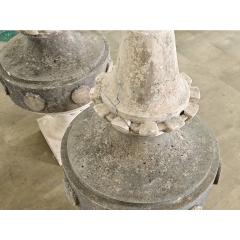 Portuguese Pair of 19th Century Carved Stone Pinnacles - 4442268