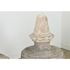Portuguese Pair of 19th Century Carved Stone Pinnacles - 4442278