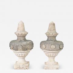 Portuguese Pair of 19th Century Carved Stone Pinnacles - 4444865