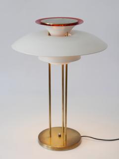 Poul Henningsen Mid Century Modern PH 5 Table Lamp by Poul Henningsen for Louis Poulsen 1960s - 3665308