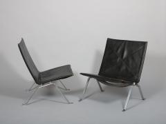 Poul Kj rholm Kjaerholm Poul Kjaerholm PK22 black leather lounge chairs for Fritz Hansen - 4444503