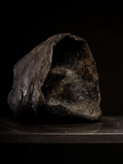 Primal Echo Sculpted Gorilla Head in burned Clay - 4267800