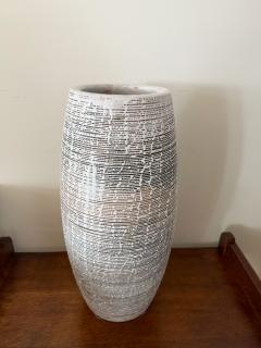 Primavera Atelier du Printemps MONUMENTAL CYLINDRICAL STRIPED PRIMAVERA VASE - 4100659