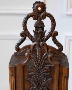 Proven al Fariniero in Carved Walnut Late 18th Century - 4473918