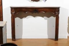 Proven al Louis XV Period 18th Century Walnut Fireplace Mantel with Carved Shell - 3424491