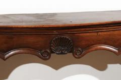 Proven al Louis XV Period 18th Century Walnut Fireplace Mantel with Carved Shell - 3424609