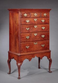 QUEEN ANNE CHEST ON FRAME - 1066447