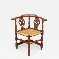 QUEEN ANNE CORNER CHAIR - 1732020