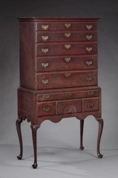 QUEEN ANNE SHELL CARVED HIGH CHEST OF DRAWERS - 4444940