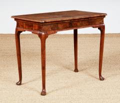 Queen Anne Burl Walnut Side Table - 3921213