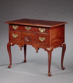 Queen Anne Lowboy with a Fan Carved Drawer - 649745