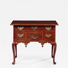 Queen Anne Lowboy with a Fan Carved Drawer - 650789