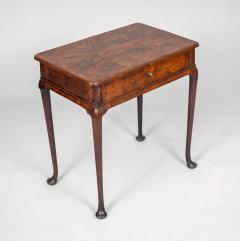 Queen Anne Period Burl Walnut Side Table Circa 1710 - 4166407