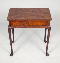 Queen Anne Period Burl Walnut Side Table Circa 1710 - 4166409