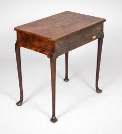 Queen Anne Period Burl Walnut Side Table Circa 1710 - 4166414