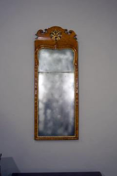 Queen Anne Walnut Parcel Gilt Mirror - 2549604