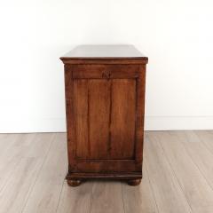 Queen Anne Walnut and Burl Walnut Chest of Drawers England circa 1710 - 3800498