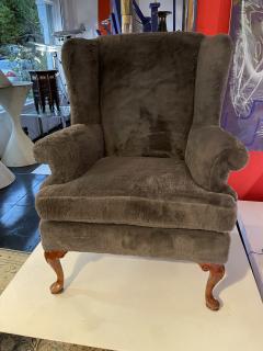 Queen Anne Wingback Chair - 3996916