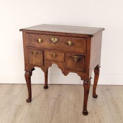Queen Anne or George I Walnut Lowboy England circa 1710 - 3453434