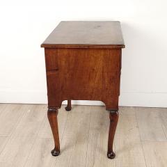 Queen Anne or George I Walnut Lowboy England circa 1710 - 3453437