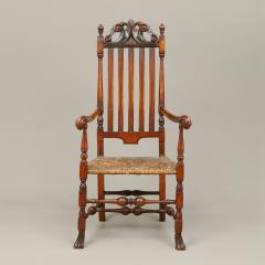 RARE AND IMPORTANT WILLIAM AND MARY BANISTER BACK ARMCHAIR - 2924570