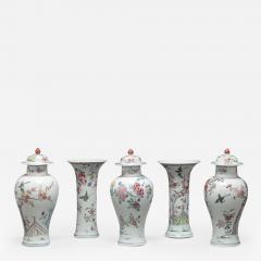 RARE CHINESE EXPORT FAMILLE ROSE FIVE PIECE GARNITURE - 1399795