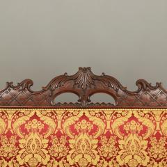 RARE DIMINUTIVE CHIPPENDALE SETTEE - 1908584