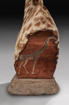 RARE EXTREMELY WELL PREPARED LATE 20TH CENTURY TAXIDERMY AFRICAN BULL GIRAFFE - 1756408
