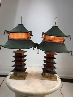 RARE PAIR OF ART DECO PAGODA LAMPS - 1158710