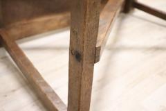 Rare 16th Century Italian Antique Dining Table in Solid Oak and Walnut - 3376572