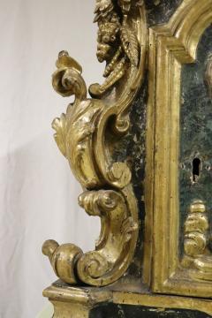 Rare 17th Century Italian Baroque Antique Tabernacle in Carved and Gilded Wood - 2286146