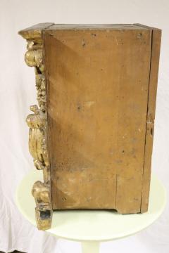 Rare 17th Century Italian Baroque Antique Tabernacle in Carved and Gilded Wood - 2286155