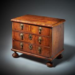 Rare 17th Century Miniature William and Mary Walnut Table Top Chest circa 1690 - 3129224