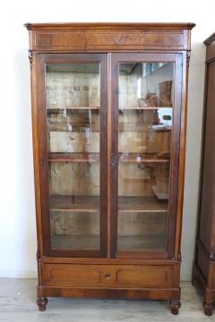 Rare 19th Century Italian Walnut Pair of Antique Bookcases or Vitrines RESTORED - 4292303