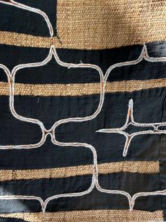 Rare Antique Japanese Ainu Robe Hokkaido Elm Fibers with Appliqu Embroidery - 4572775