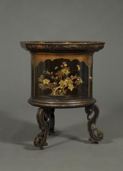 Rare Baroque Tea Table With Exquisite Decoration In Japanese Hiramaki E Lacquer - 3147566