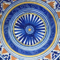 Rare Dutch Maiolica plate with stylized flower early 17th centruy - 4643890