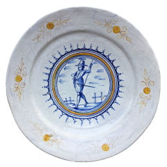 Rare Dutch maiolica Charger with decor of a Dutch Gentleman early 17th century - 4642544