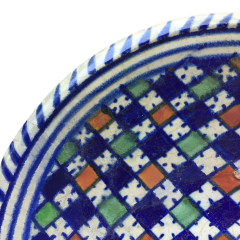Rare Dutch maiolica plate with checkerboard motif early 17th century - 4641064