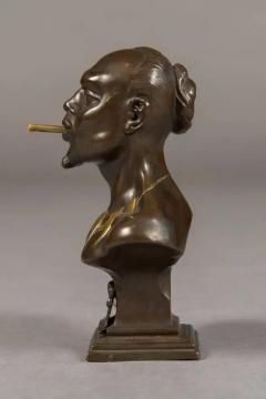 Rare French African Motif Patinated Bronze Cigar Lighter circa 1900 - 3717937