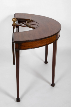 Rare George III Mahogany Drop Leaf Hunt Table with Swivel Bottle Server - 2915660