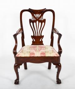 Rare Irish George II Armchair with Ball and Claw Feet and C Scroll Shaped Arms - 3077520