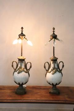 Rare Italian Art Nouveau White Marble and Gilded Bronze Pair fo Table Lamps - 2216669