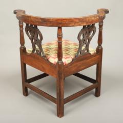 Rare Oversized Chippendale Corner Chair - 4228171