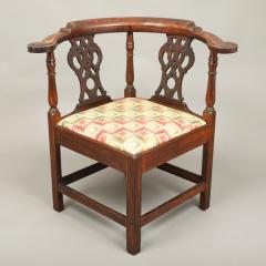 Rare Oversized Chippendale Corner Chair - 4228173