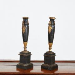 Rare Pair of French 18th c Tole Lamps - 4117729