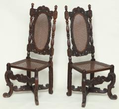 Rare Pair of James II Walnut Hall Chairs - 2884711