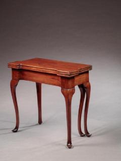 Rare Queen Anne Five Legged Triple Top Card Table - 558979