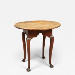 Rare Queen Anne Oval Top Tea Table - 4014818